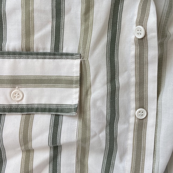 oversized grandpa button-up🎍🪐 - Picture 3 of 4